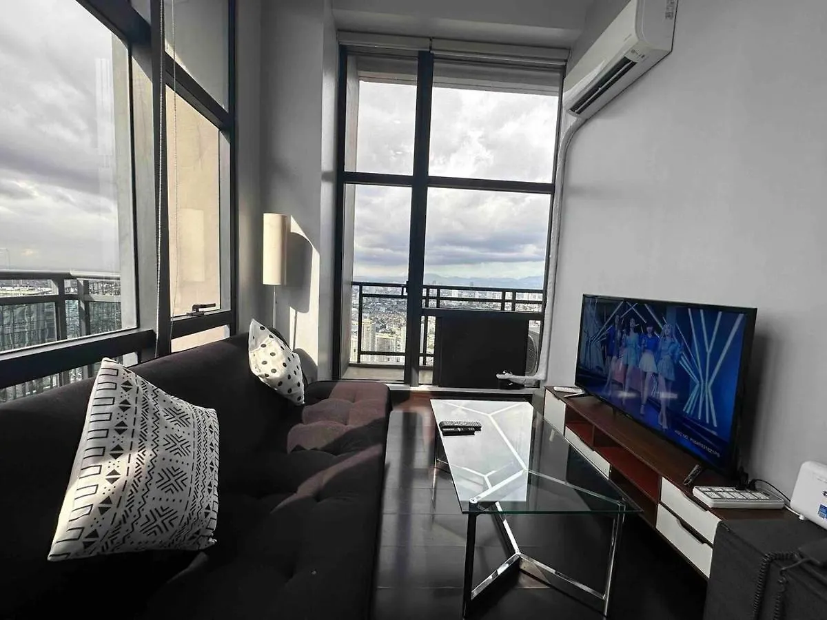 Homestyle Rare Find Corner Penthouse Suite In The Gramercy Residences Condo Manila Apartment